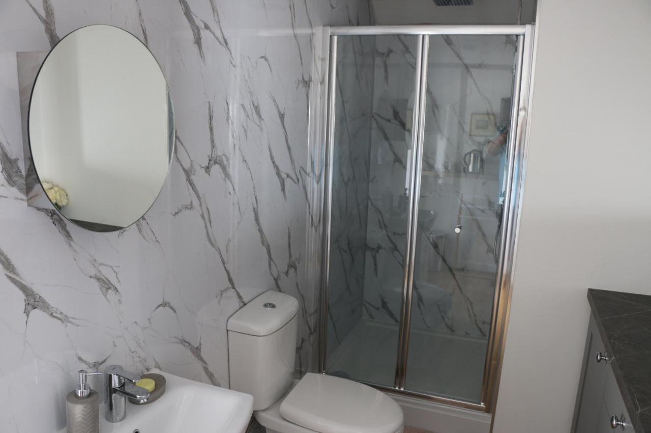 Bed and Breakfast Ty Nant Little Haven Экстерьер фото